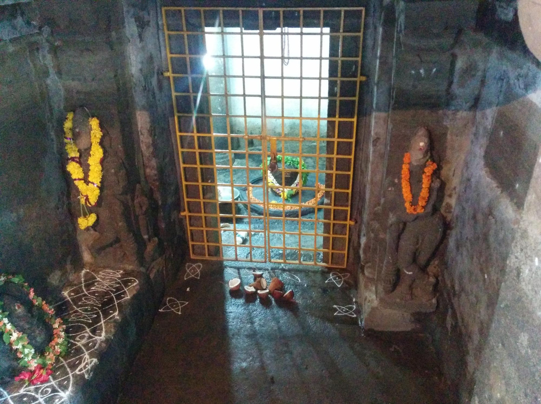 Sri Raamalingeshwara Swamy Temple景点图片