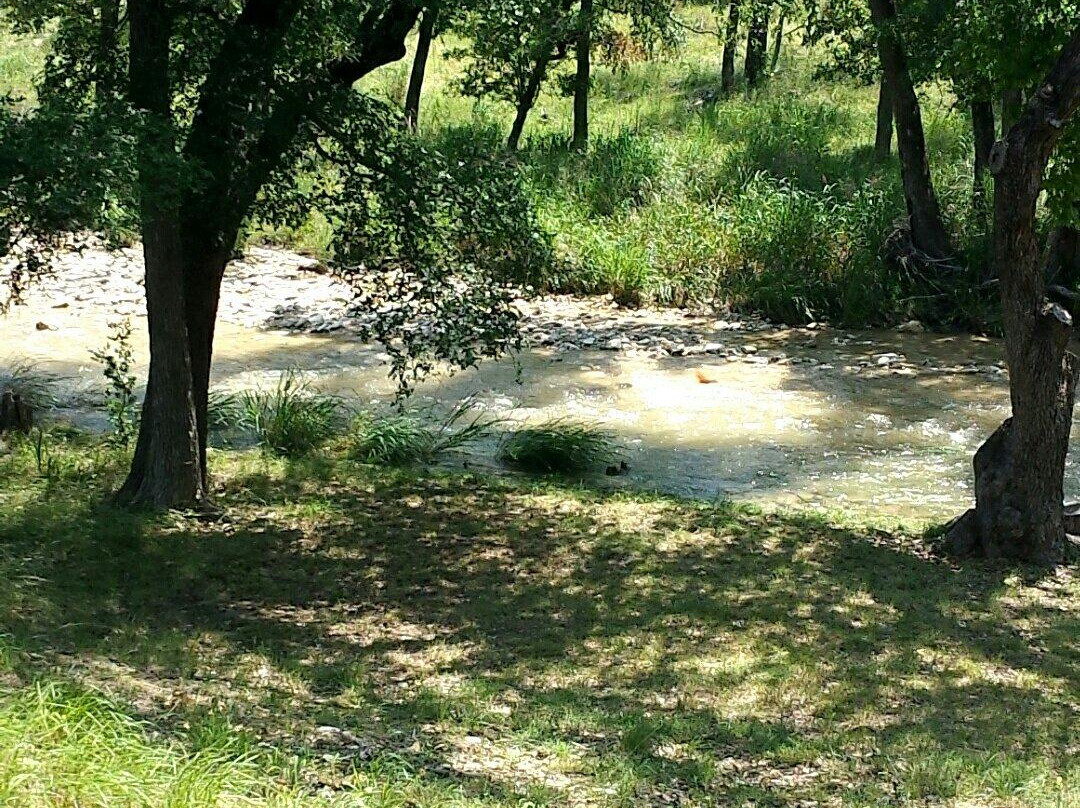 Singing Water Vineyards-Comfort必去景点