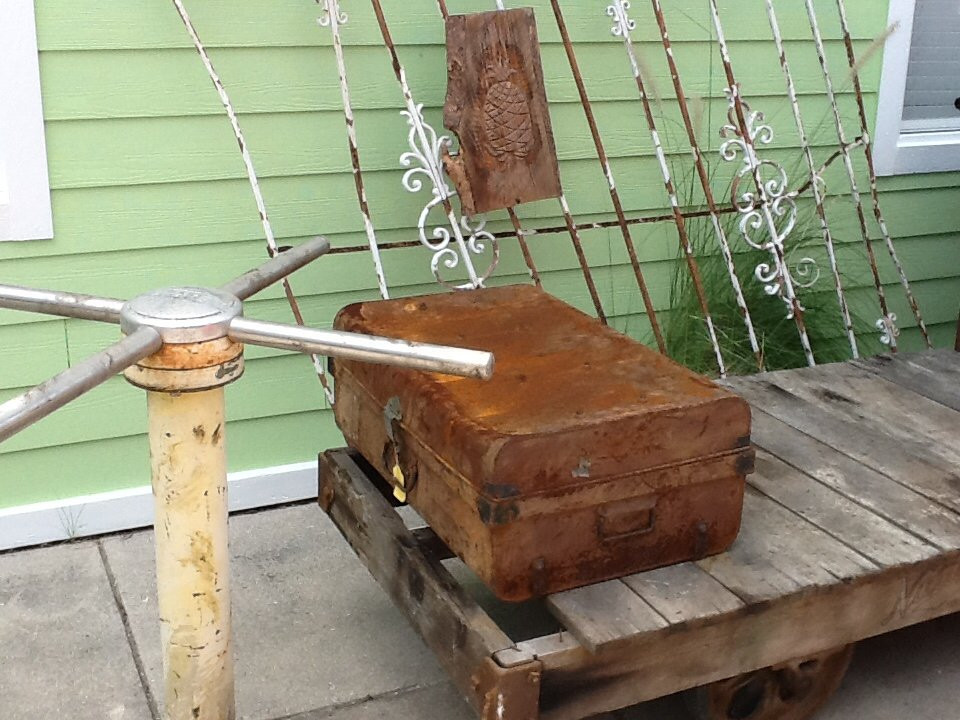 Pineapple Marketplace-安娜玛丽亚岛必去景点