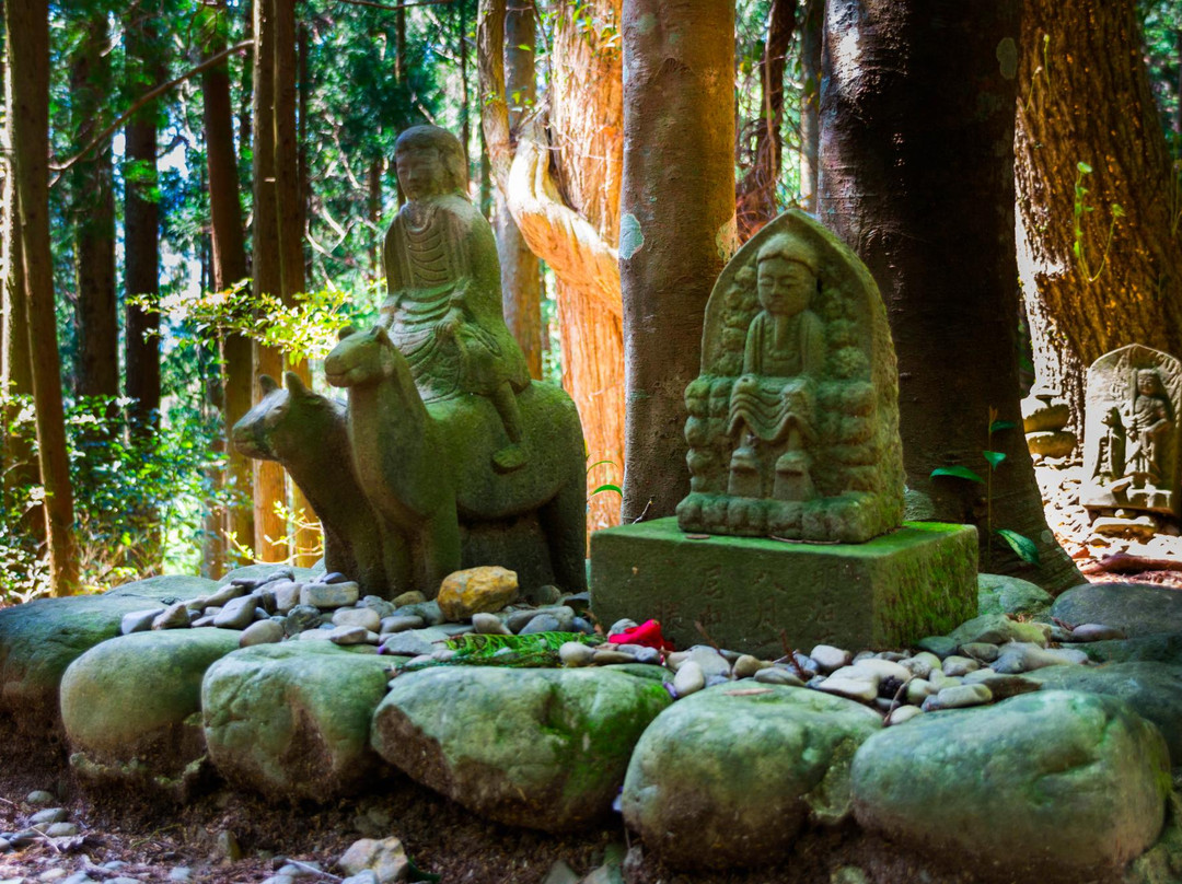 Harioshi Point Gyu-Ba Douji Statue-田边市必去景点