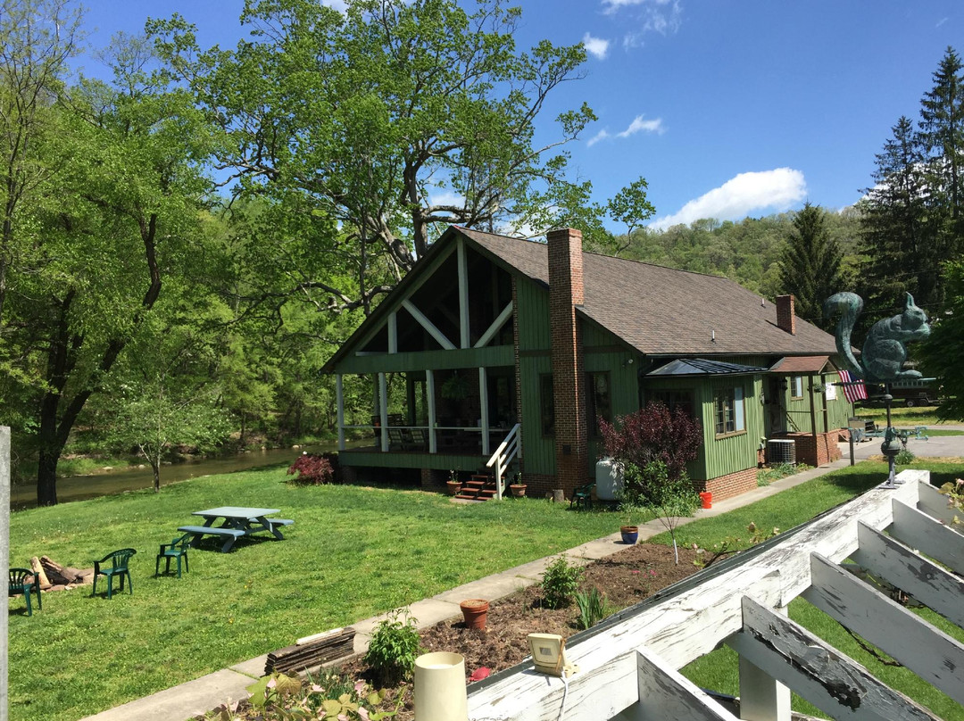 Knapps Creek Trout Lodge