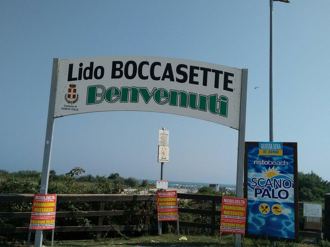 Spiaggia Boccasette景点图片