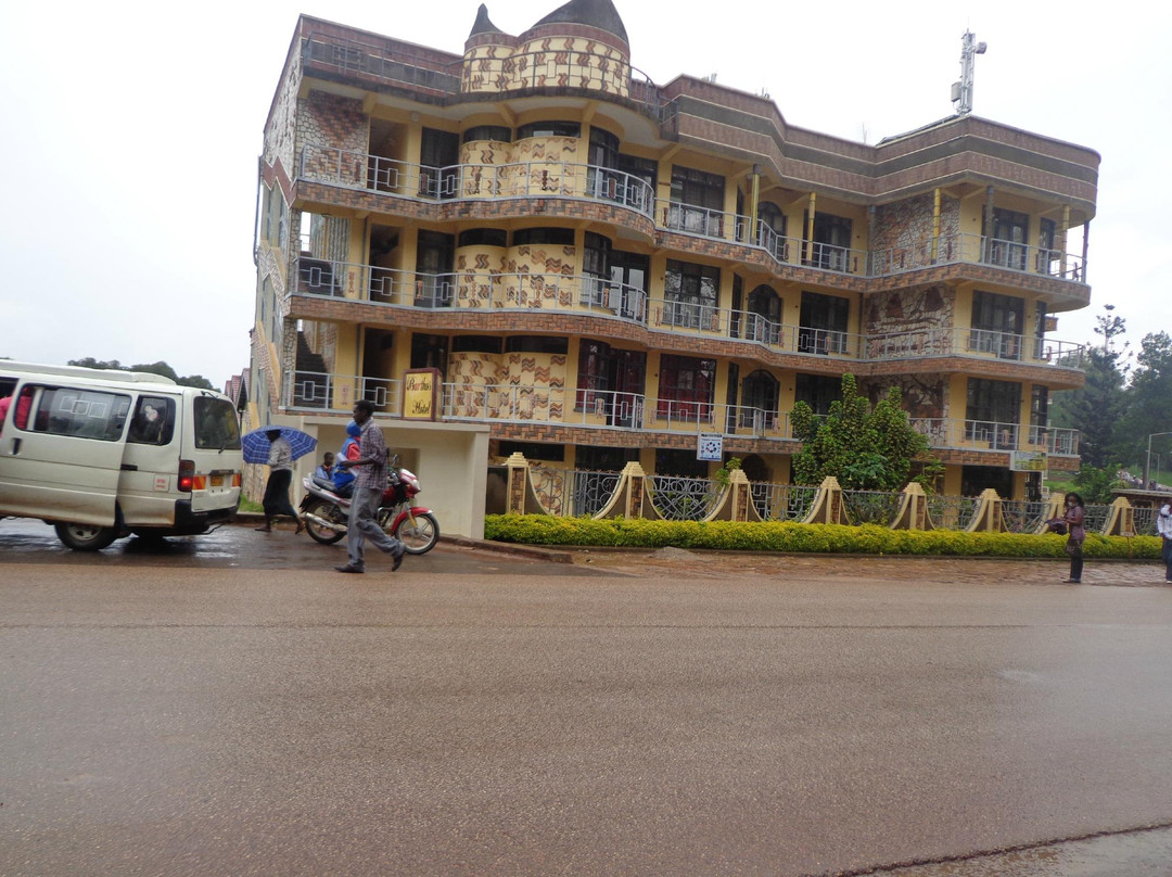 Barthos Hotel