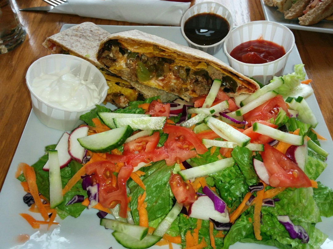 Deep River餐馆和美食-Long Shot's Sports Cafe