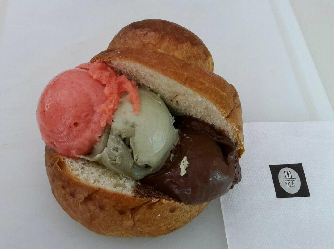 圣特雷莎加卢拉餐馆和美食-Gelateria 15 sottozero