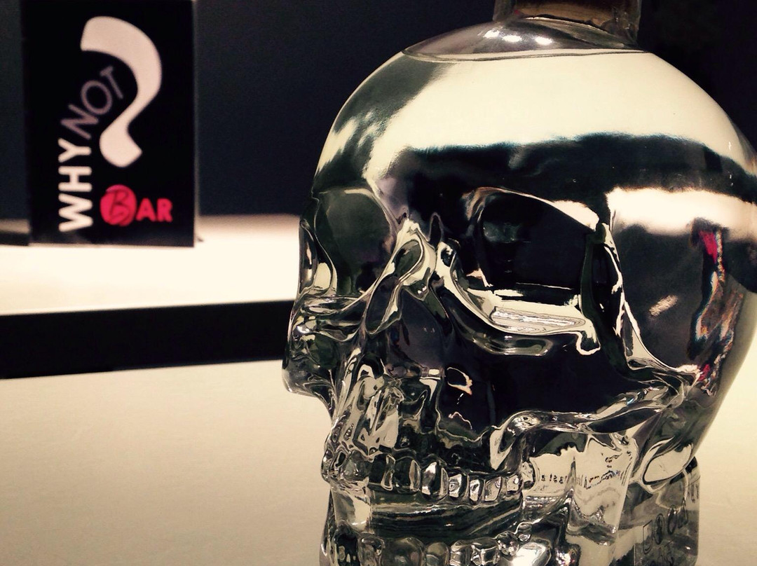 WhyNot Bar-依云必去景点