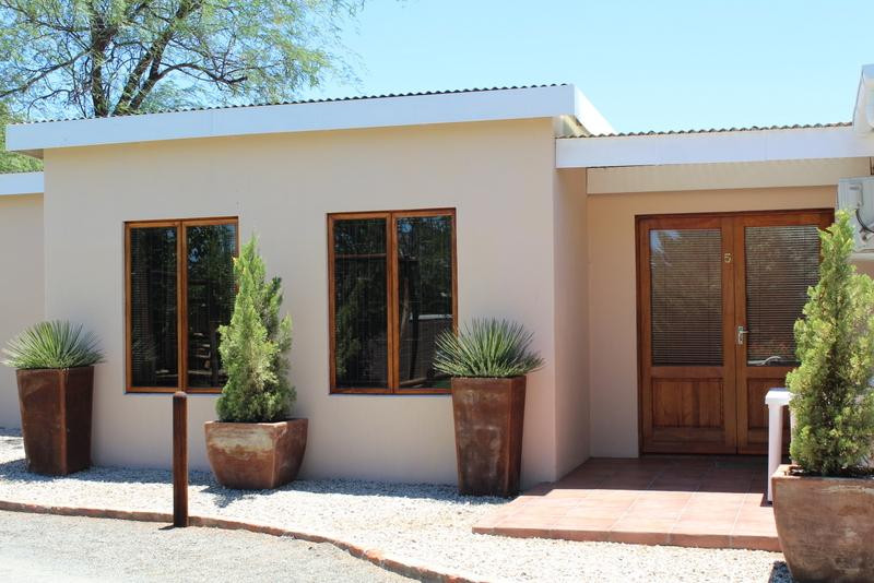 Loeriesfontein酒店住宿-African Dawn B&B