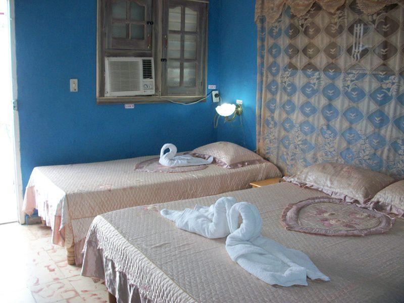 Hostal Anita i Pirolo - Los Complacientes主图