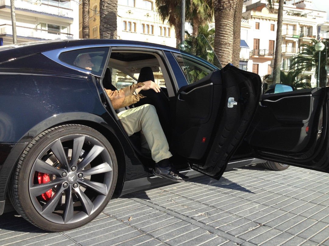 Avantgarde Limousine Tours-Premia de Mar必去景点