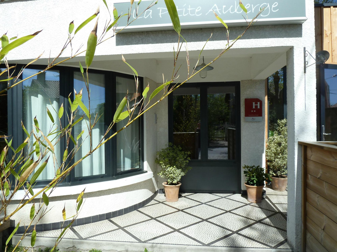 Ares酒店住宿-La Petite Auberge