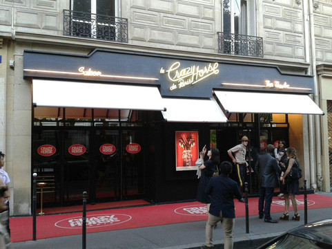 疯马秀-巴黎必去景点