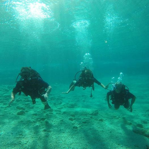 Fiskardo Divers-菲斯卡尔宗必去景点