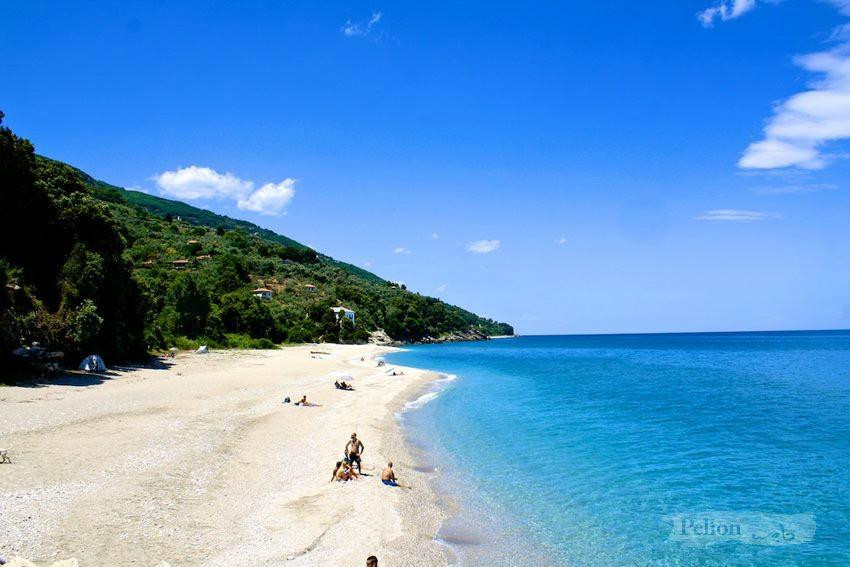 Parisaina Beach-Chorefto必去景点