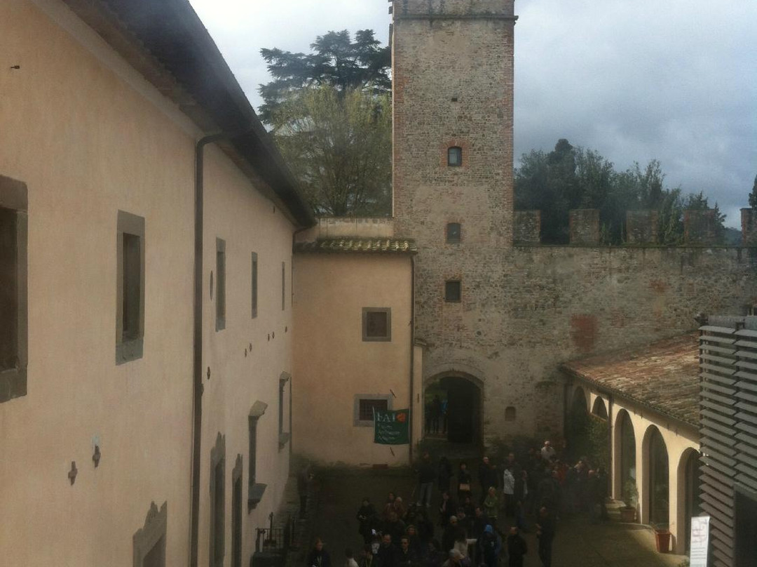 Castello degli Acciaioli-斯坎迪奇必去景点