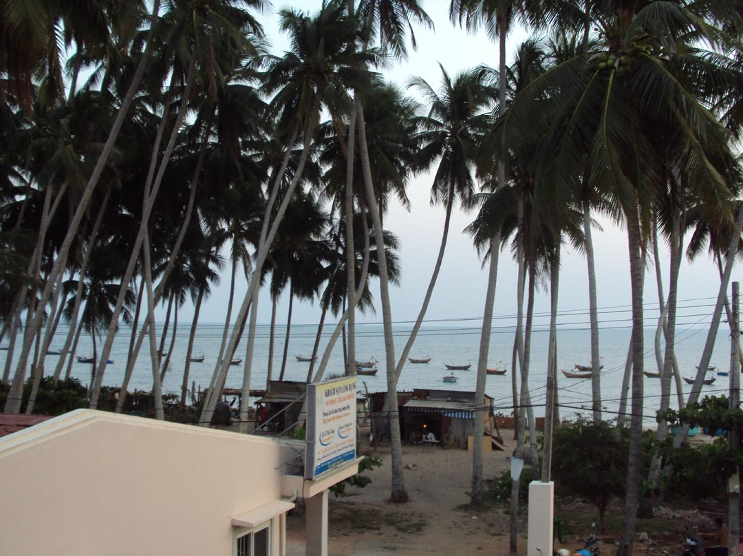 日出乡村酒店主图