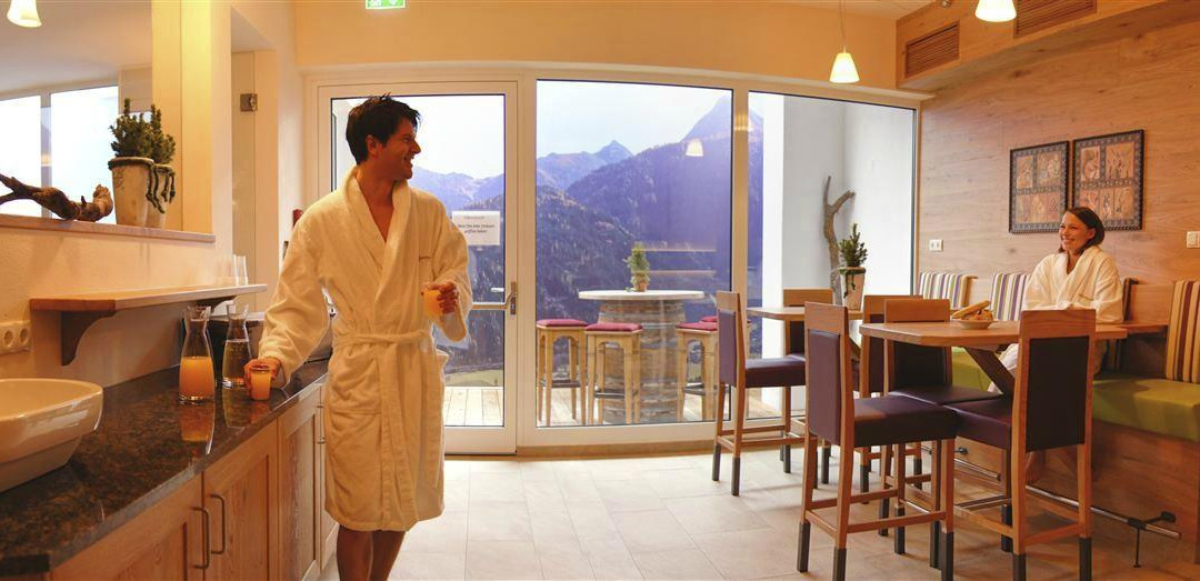 Hotel Alpenwelt主图
