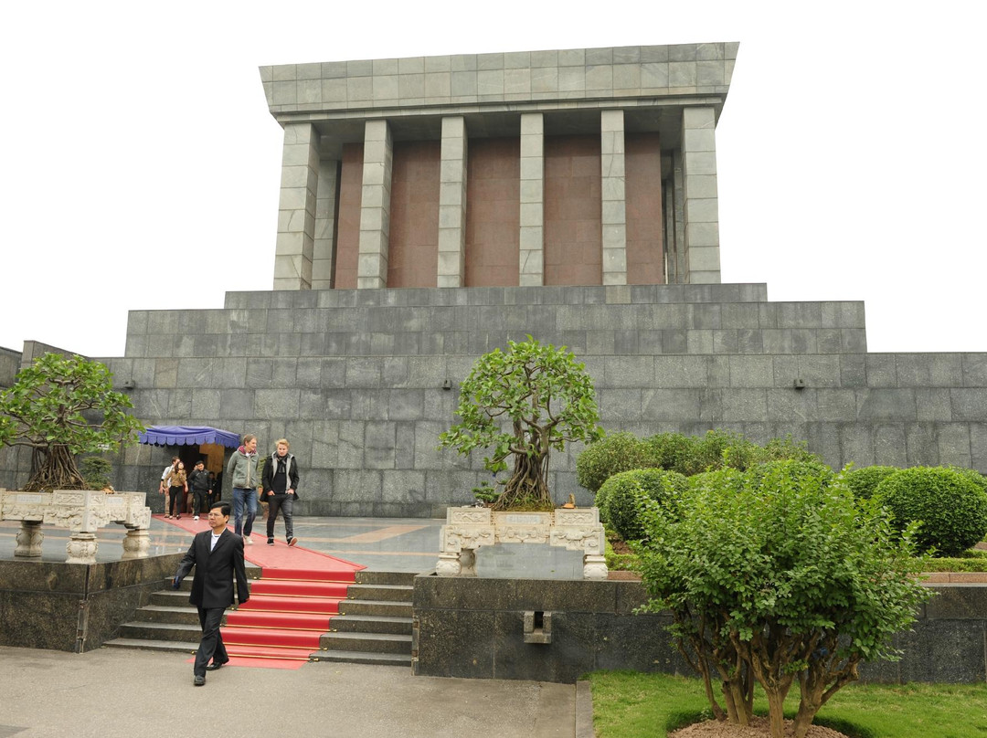 胡志明陵-河内必去景点