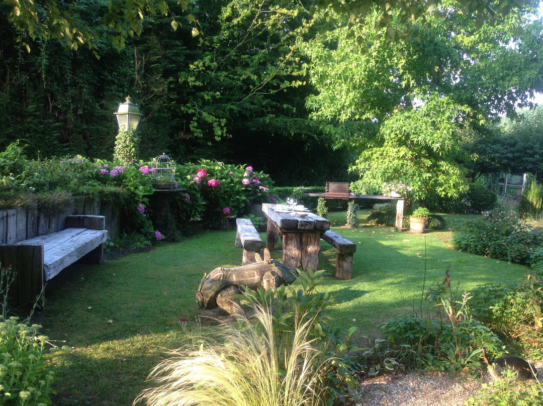 Le Cochon Joyeux主图