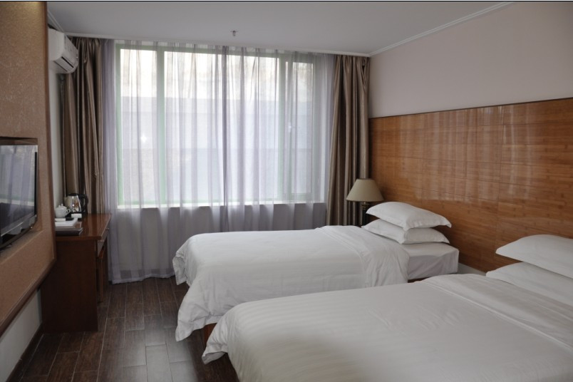 乐雪假日温泉酒店主图