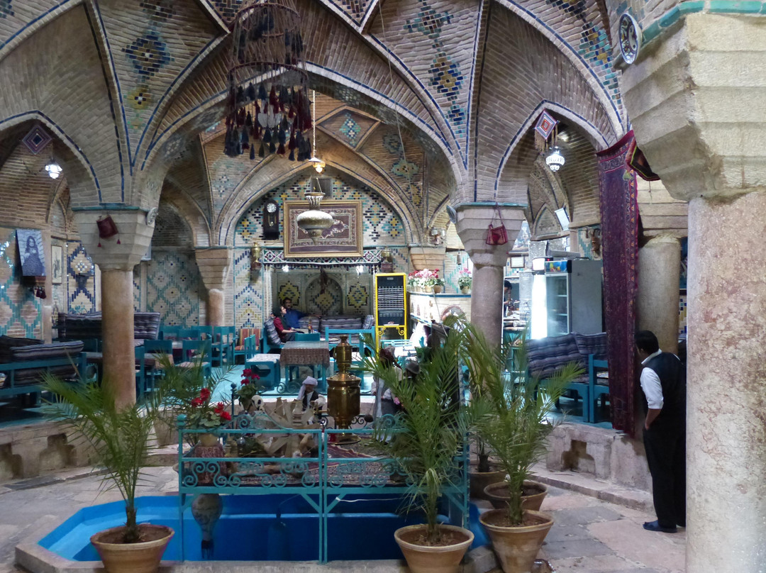 克尔曼餐馆和美食-Vakil Tea House