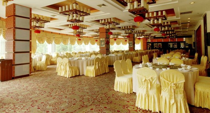 韶山华龙山庄大酒店主图