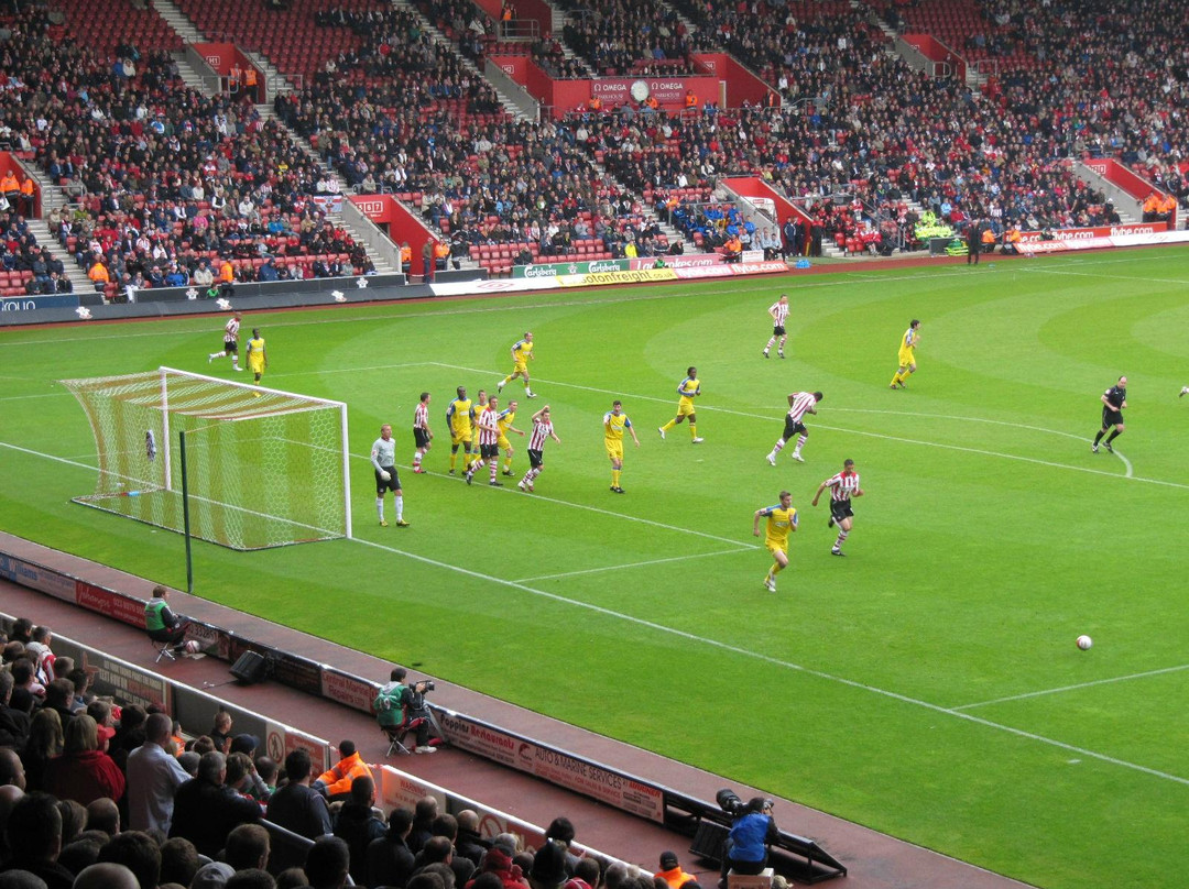 St Mary's Stadium景点图片