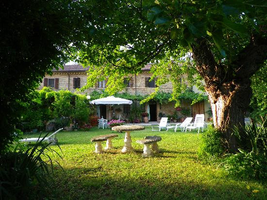 Ponte del Colombarone酒店住宿-B&b La Grande Agave