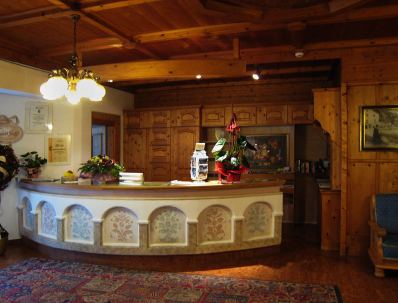 豪西斯酒店住宿-Hotel Ferienwelt Kristall