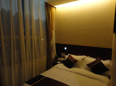 熊猫金陵大酒店主图