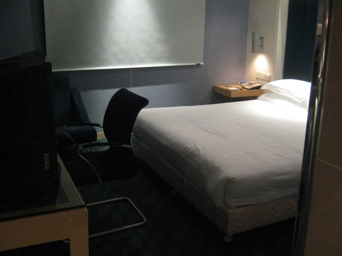 烟台维也纳智好开发区泰山路店-客卧