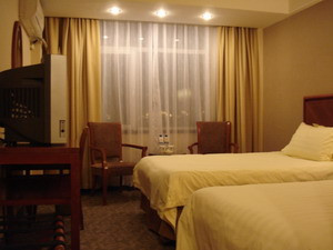 格林豪泰扬州大厦商务酒店主图