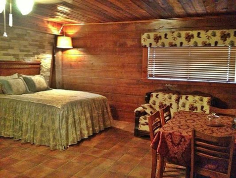 Kopperl酒店住宿-Chisholm Trail Inn