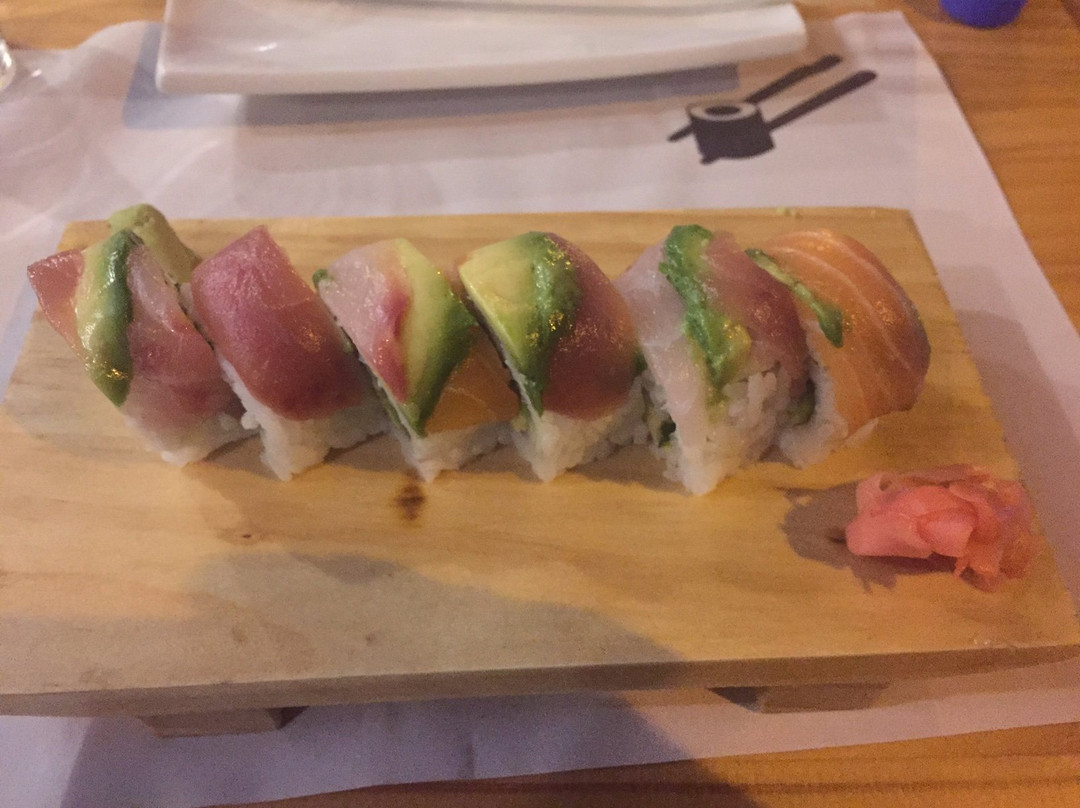 Tsunami Sushi Bar