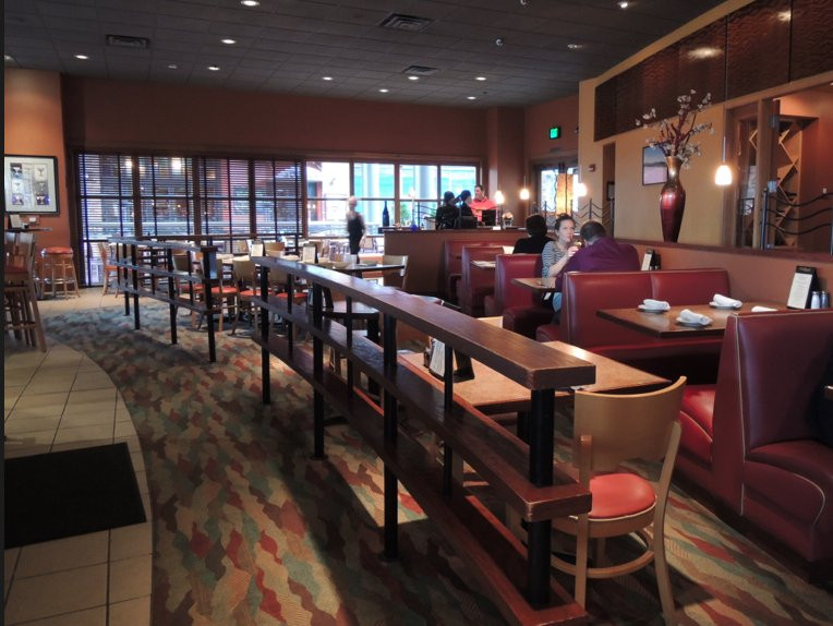 Matts' Rotisserie & Oyster Lounge