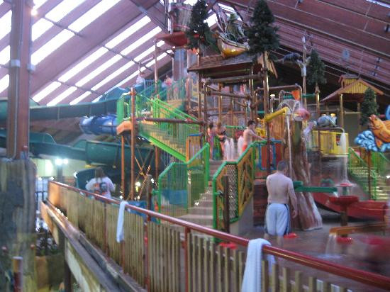 Six Flags Great Escape And Hurricane Harbor景点图片