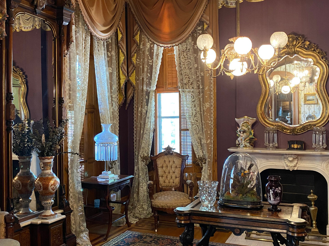 Historic General Dodge House-康瑟尔布拉夫斯必去景点