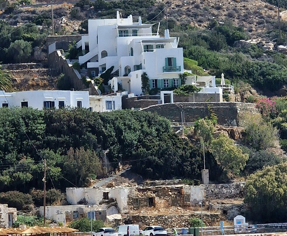 Niriedes Hotel主图