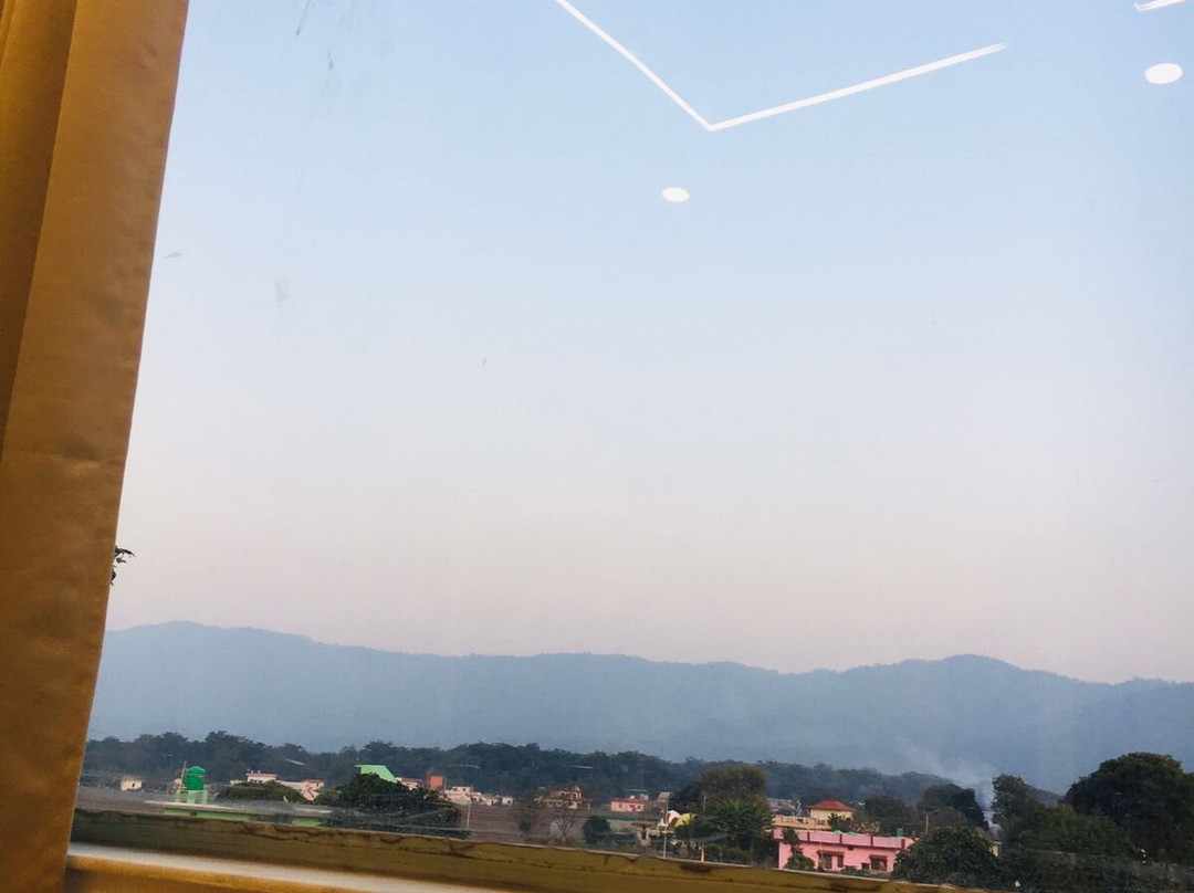 The Neeraj Forest Resort主图