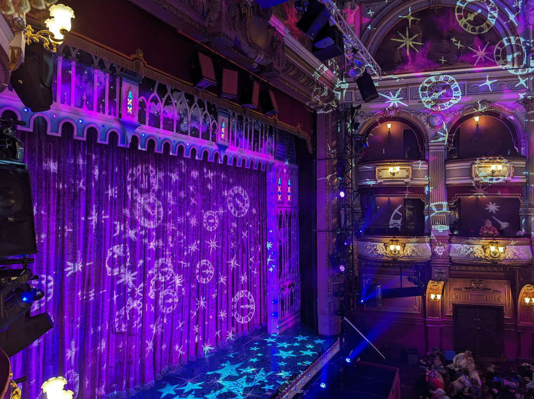 Alhambra Theatre-布拉德福必去景点