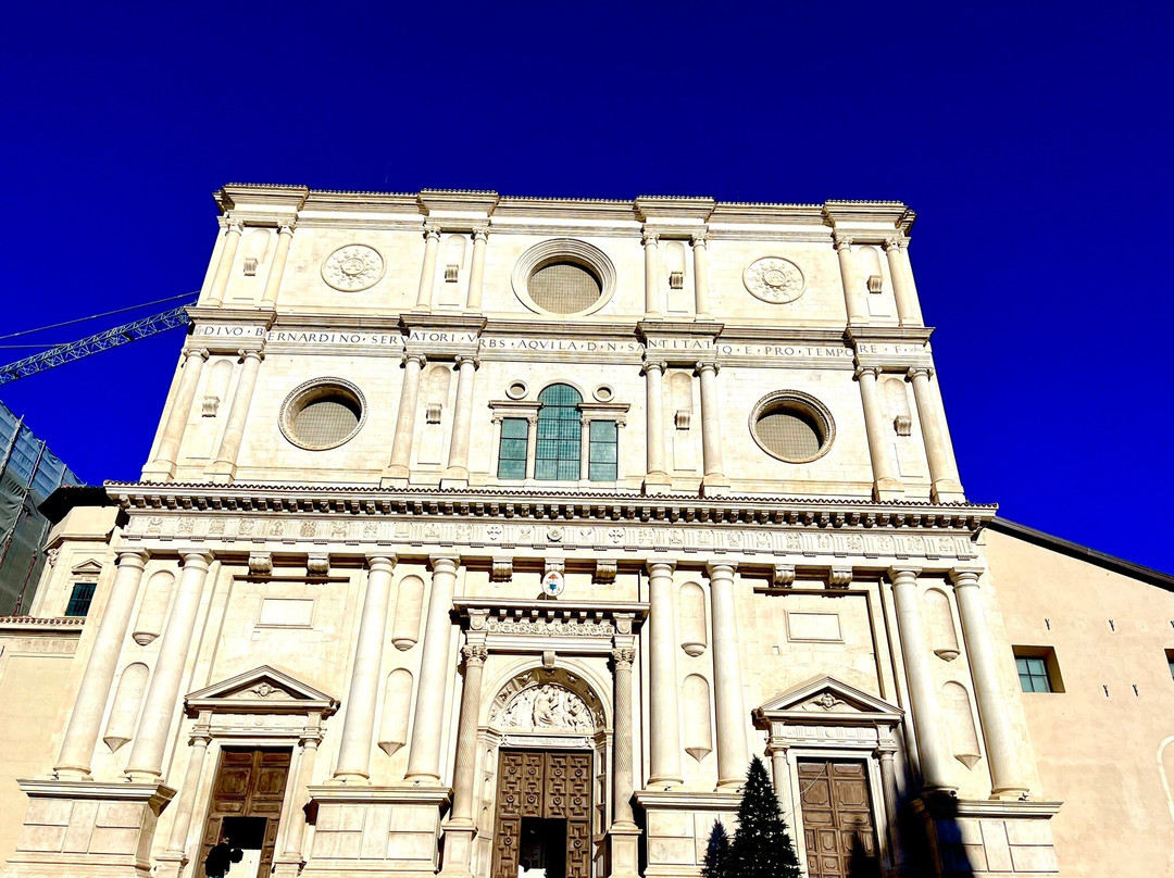 Basilica di San Bernardino-拉奎拉必去景点