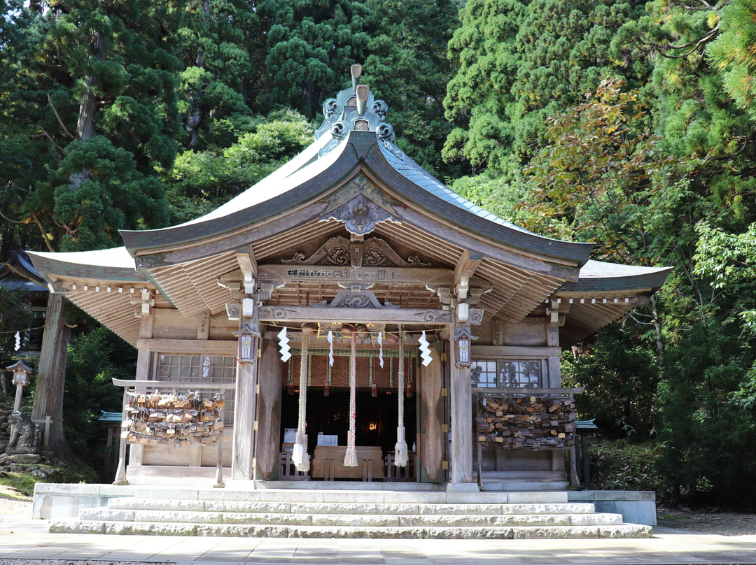 Shinzan Shrine景点图片