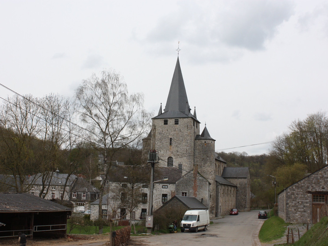 Collégiale Saint-Hadelin de Celles景点图片