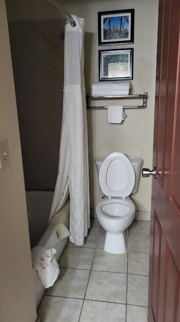 哥伦比亚西舒适酒店-浴室