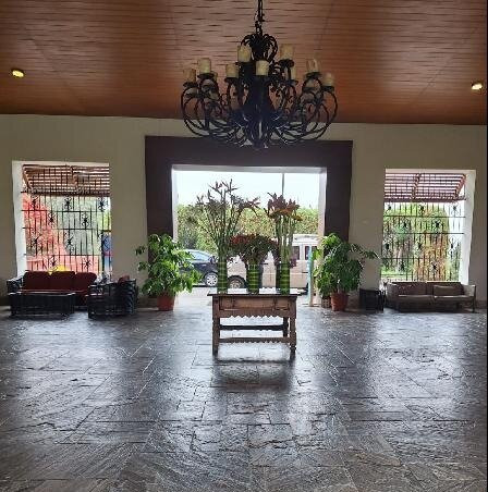 Decameron El Pueblo主图