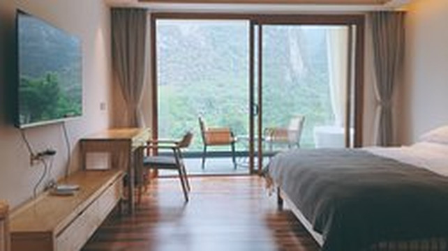 在水一方酒店（阳朔十里画廊遇龙河店）主图