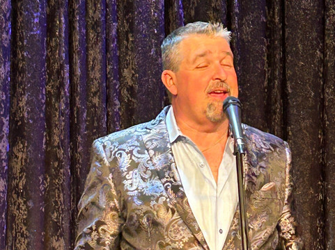 Absolutely Country, Definitely Gospel-布兰森必去景点