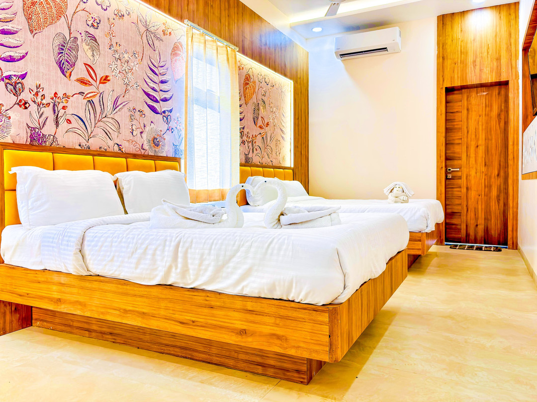 Hotel Vatika Inn主图