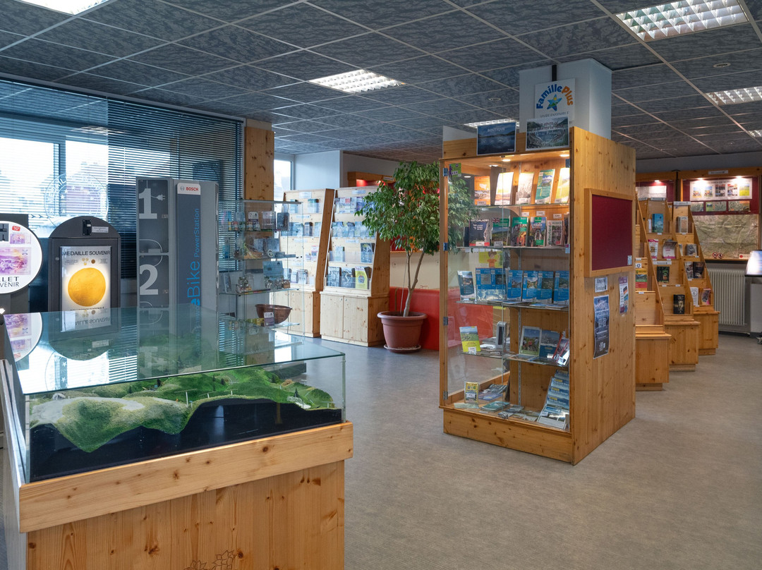 Office de Tourisme Communautaire Gérardmer Hautes-Vosges-热拉尔德梅必去景点