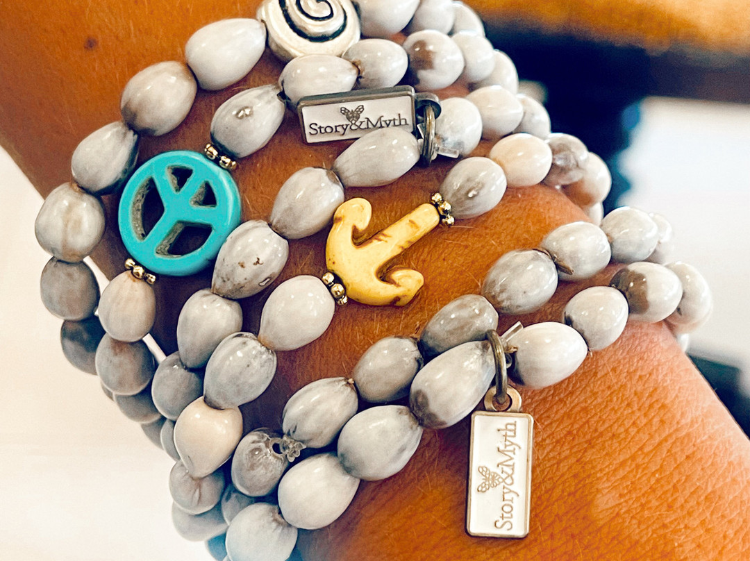 The Collective-罗斯霍尔必去景点