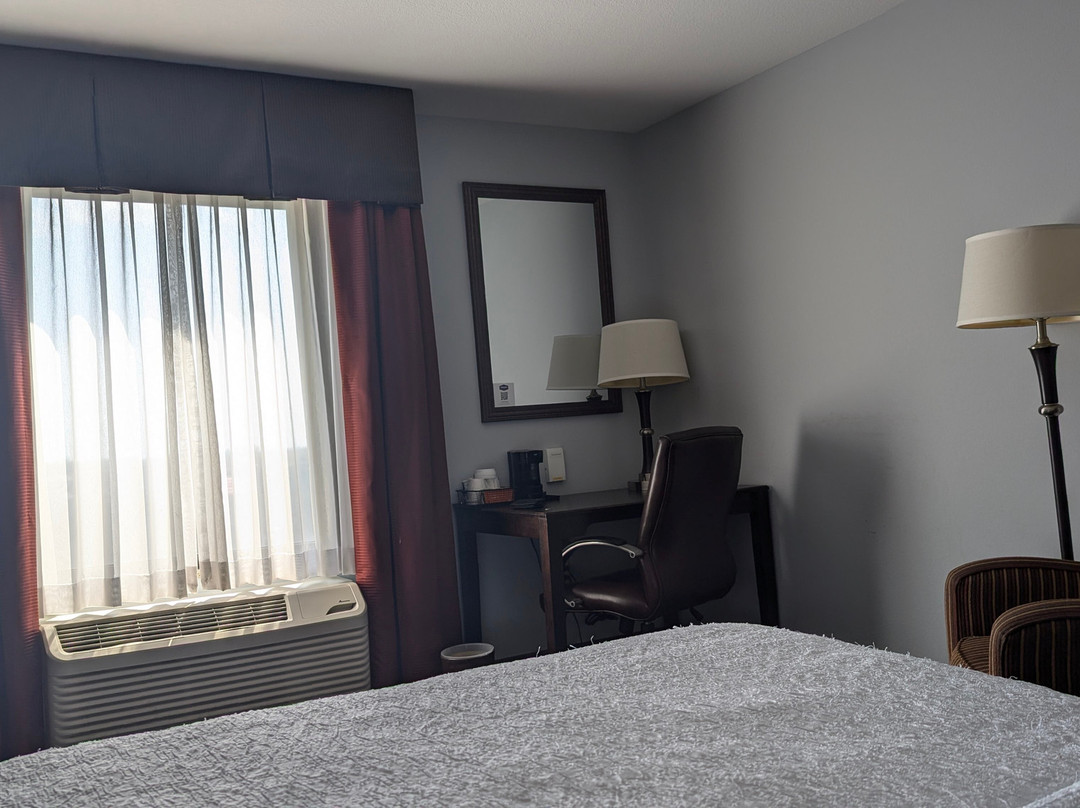 Hampton Inn Ft. Wayne/dupont Road主图